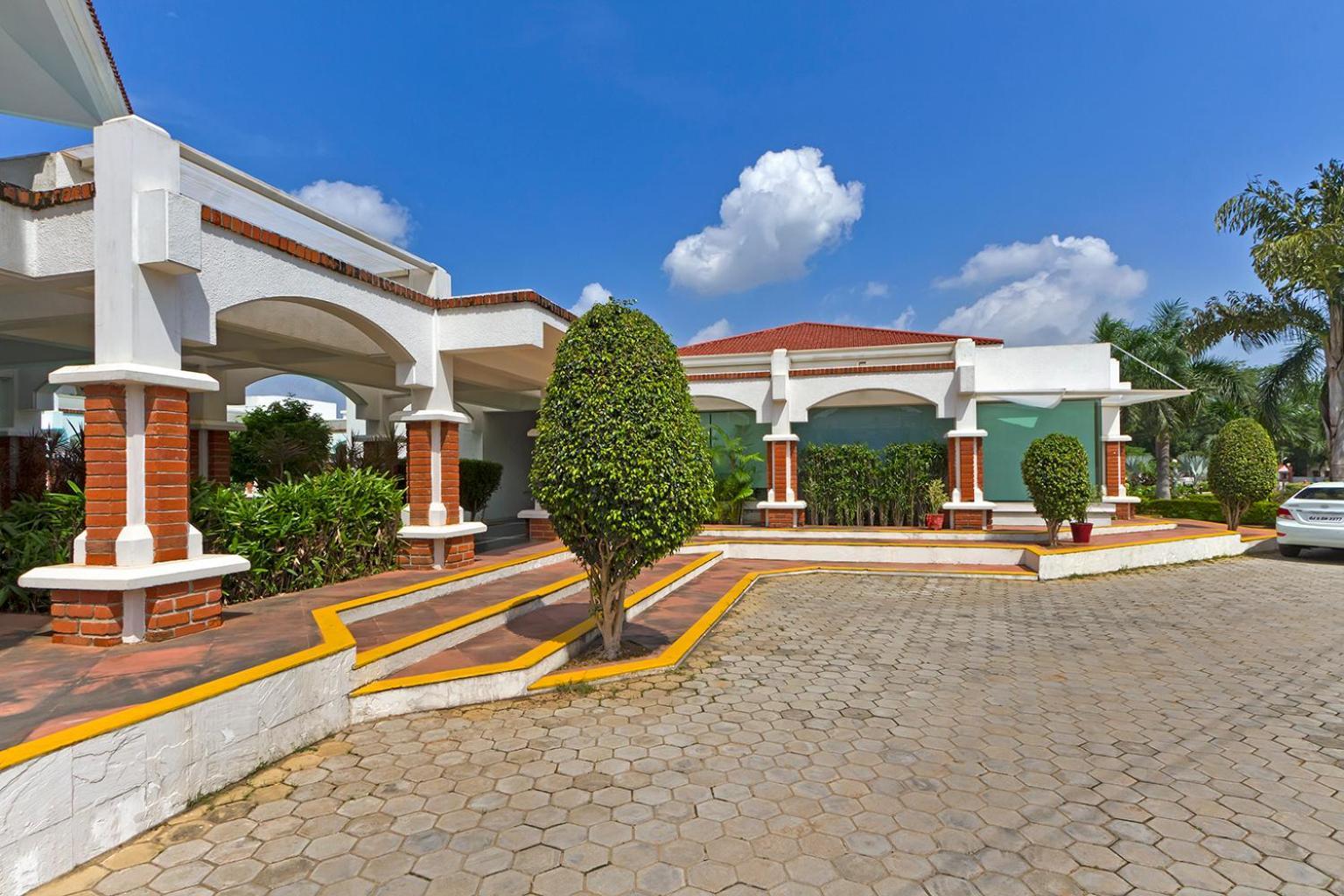Prakruti Resort Vadodara Exterior foto